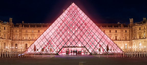 Картинка к статье: 8 fragrances have been created for the Louvre, which are associated with famous sculptures and paintings. A review by Sunday21.